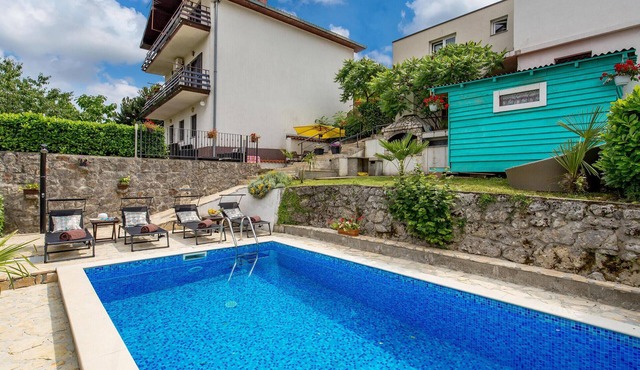 Cozy apartment in Rukavac with WiFi