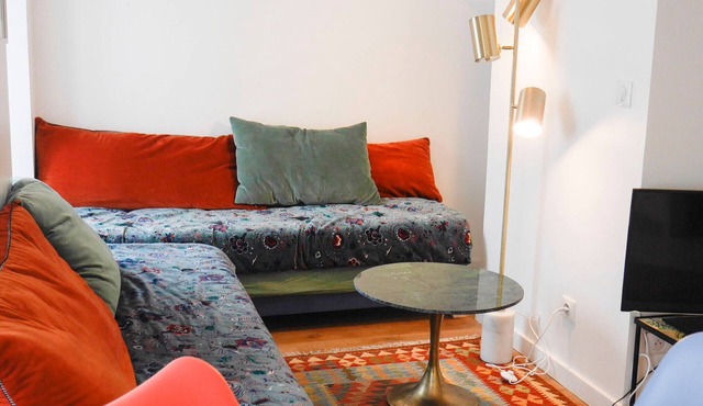 Cozy apartment in the heart of Palais, near beach, pets allowed