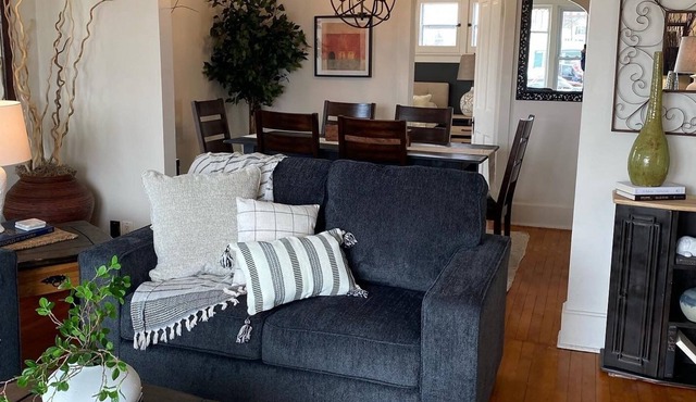 Cozy apartment in the heart of downtown Tomah