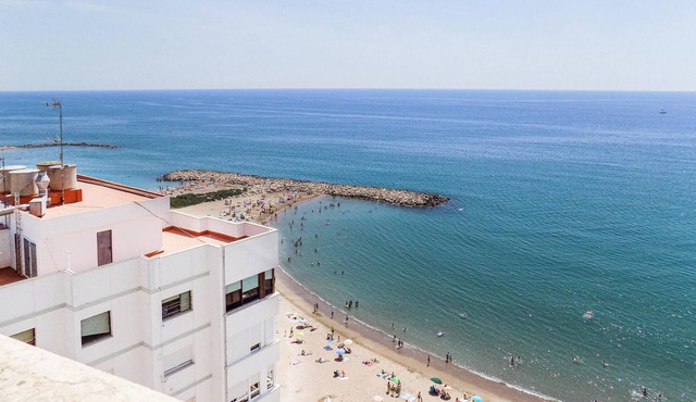 Cozy apartment in Vinaròs with house sea view