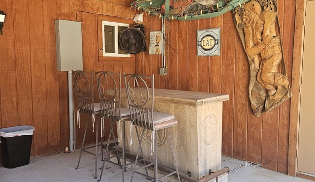 Cozy apartment just minutes from Boat Ramp, Reveille Peak and Spider Mountain