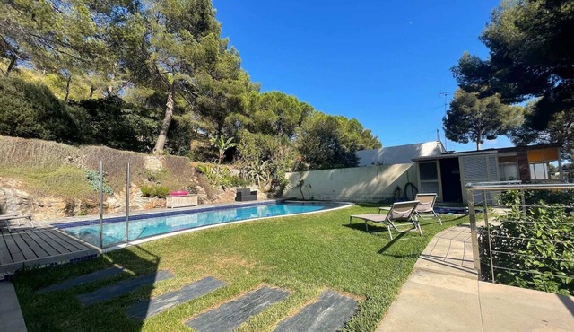 Cozy apartment near the sea located in a tourist area/IDEAL A COUPLES