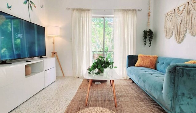Cozy Apartment Near Brickell IV