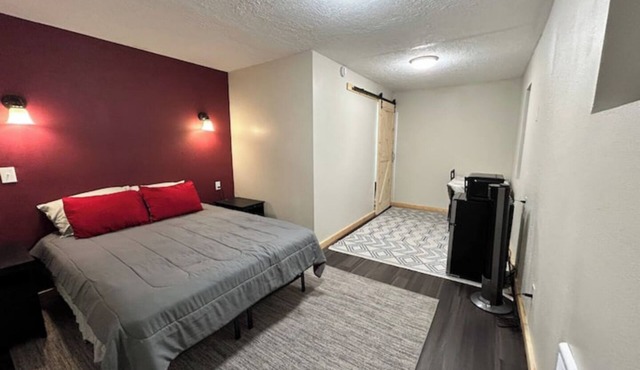 Cozy apartment near GNP!
