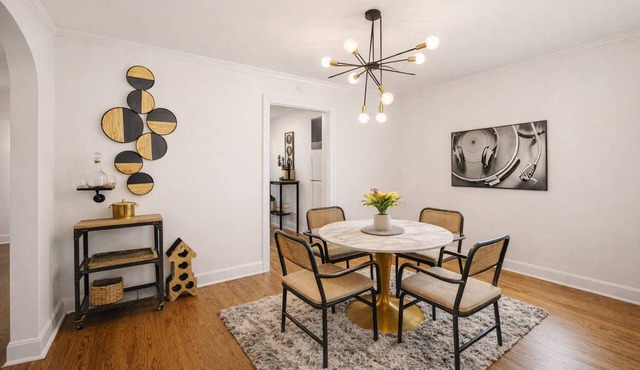 Cozy Apartment Near Bourbon Trail & Downtown Lou!