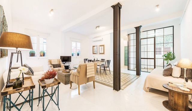 Cozy Apartment next to La Castellana. Velazquez II