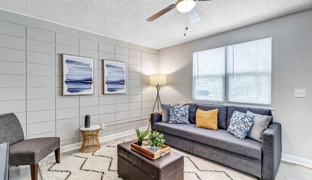 Cozy Apartment on Shaded Street!