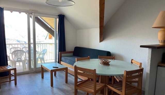 Cozy apartment with balcony, slope access, 6 people, Peyresourde