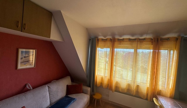 Cozy apartment with golf course views