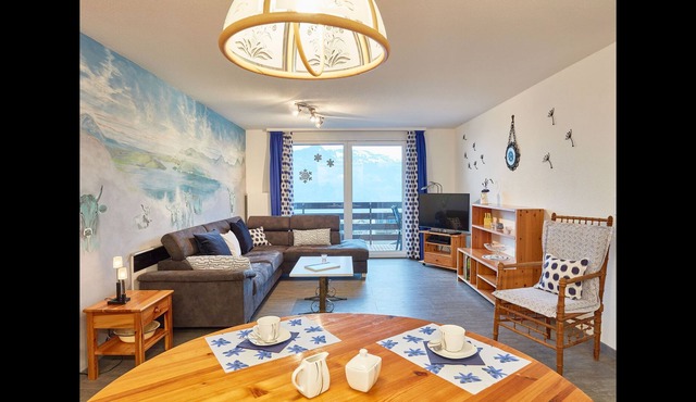 Cozy apartment with lake view for 6 guests