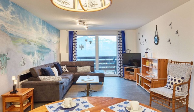 Cozy apartment with lake view for 6 guests