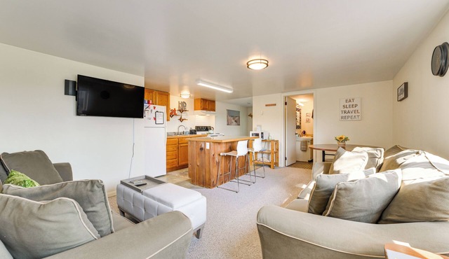 Cozy Apt < 1 Mi Near Lake Huron & Mackinac Island!