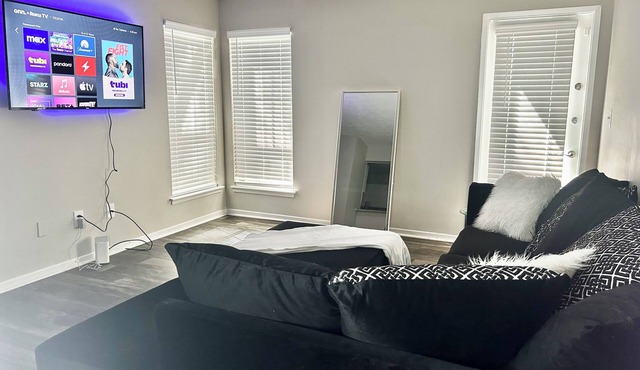 Cozy Atlanta 2 BR Apartment