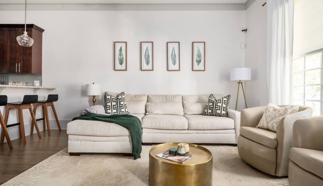 Cozy Atlanta Airport Townhome with EV Charger!