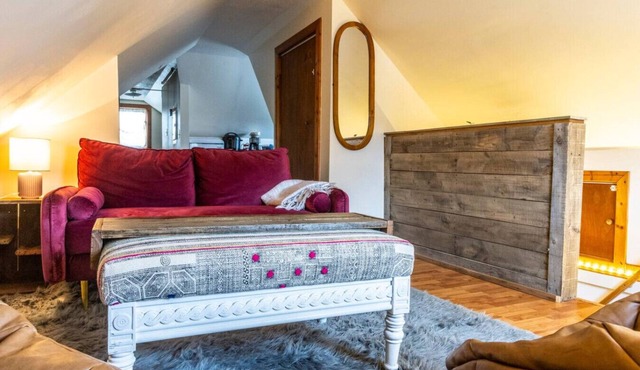 Cozy Attic 10 min to Llitchfield