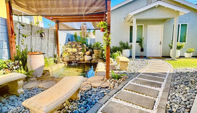 Cozy Back House near Los Angeles