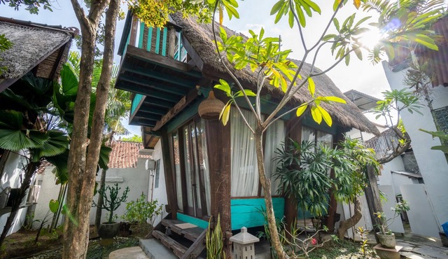 Cozy Bali Cabin in Sanur - Perfect Honeymoon Getaway