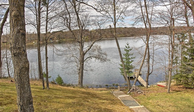 Cozy Balsam Lake Home: Deck, Private Dock + Kayaks