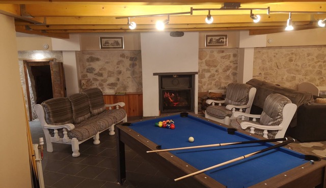 Cozy Barn Retreat in La Penne