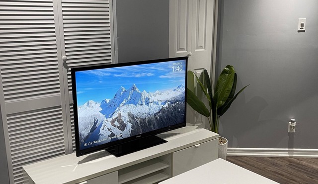 Cozy basement apartment in Brampton