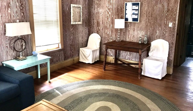 Cozy Beach Cottage..