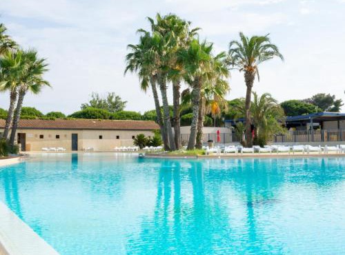 Cozy beach House in Les Tamaris