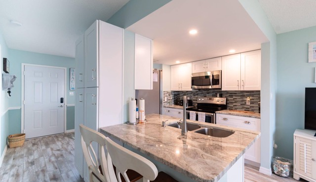 Cozy Beachfront Condo in Cape Canaveral
