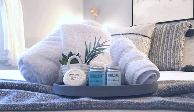 Cozy Beachtown Bungalow perfect for any getaway