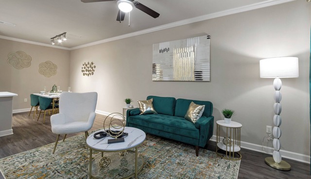 Cozy, beautifully decorated apartment!