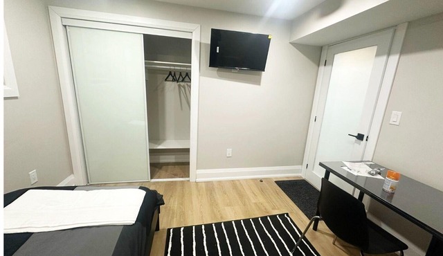 Cozy bedrooms hosts upto 6 People