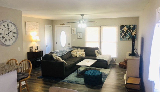 Cozy Belk Road Bungalow, Cleaning Fee included in rate!