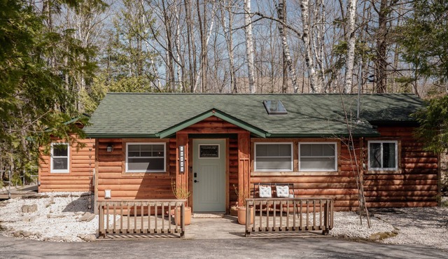 Cozy Birch Cabin Retreat - mins to SisterBay Marina