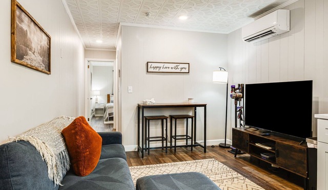 Cozy Blowing Rock Retreat: 1BR, Free Parking