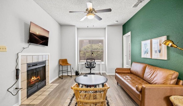 Cozy BoHo 2bd Apartment - Cedar Park/North Austin