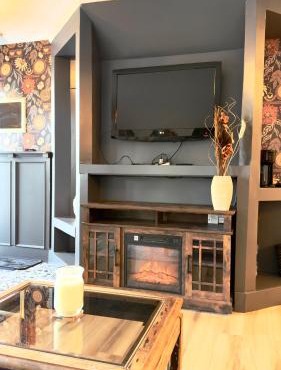 Cozy boho downtown apartment