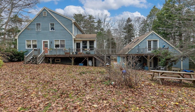 Cozy Boothbay Apt Near Harbor & Botanical Gardens