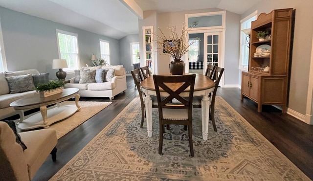 Cozy bungalow near downtown Prescott.