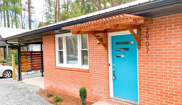 Cozy Bungalow- near Duke, Hospital, Walk to food