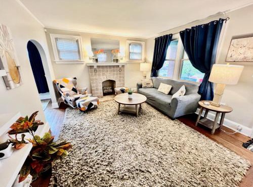 Cozy Bungalow Quiet Neighborhood Suite 1