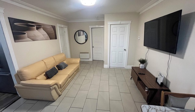 Cozy Private Stay In Valleyfield – Perfect for All Travelers