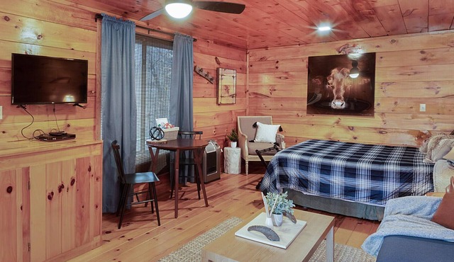 Cozy Cabin 1 at Cave Run Cabins near Cave Run Lake & MSU