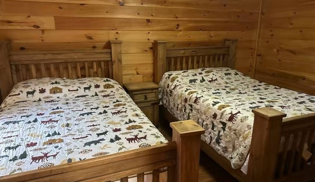 Cozy Cabin #2 Near Lake Merrisach in Tichnor AR