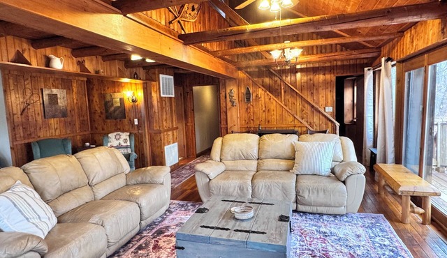 Cozy cabin among the trees near Historic Gettysburg/Liberty Mountain Resort