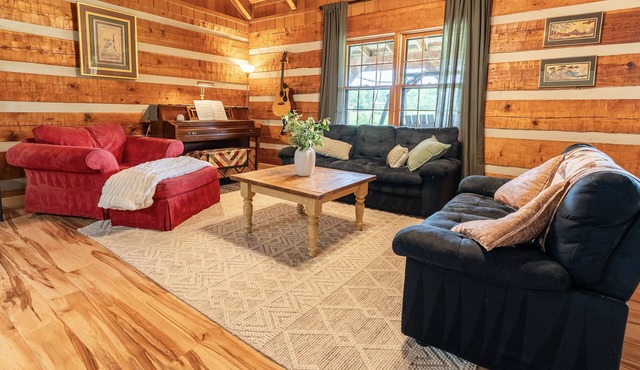 Cozy Cabin and Homestead