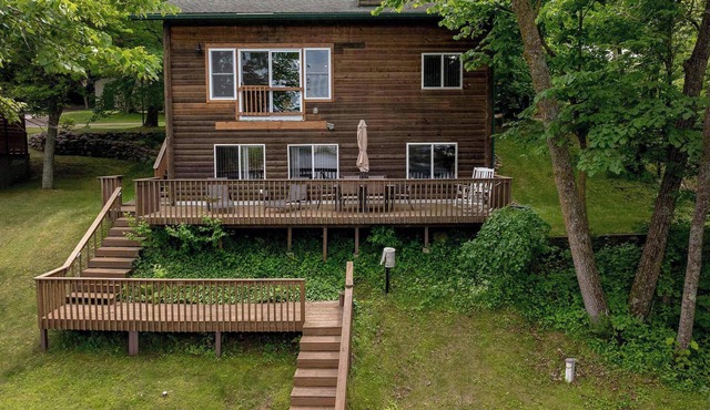 Cozy Cabin at Fish Trap Lake