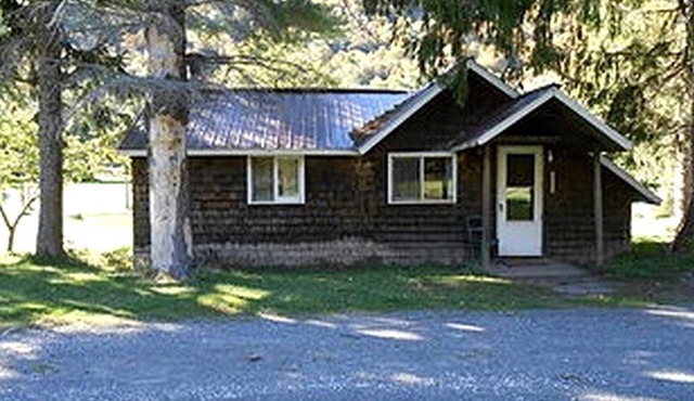 Cozy Cabin Camping Rental for Four near Woodstock, Upstate New York