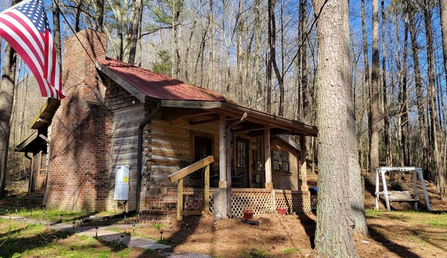 Cozy Cabin - Go Back in Time