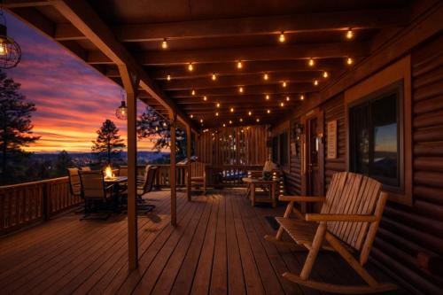 Cozy Cabin Grill & Firepit Nights Near Lakes & Mountains