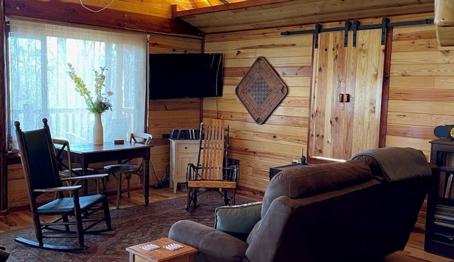 Cozy Cabin Hidden in Amish Country