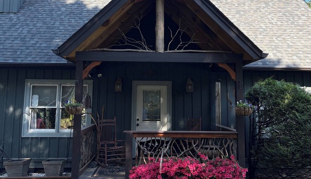 Cozy Cabin in Franklin NC